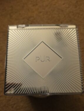 PÜR Crystal Clear Jumbo Highlighter & Bronzer Palette